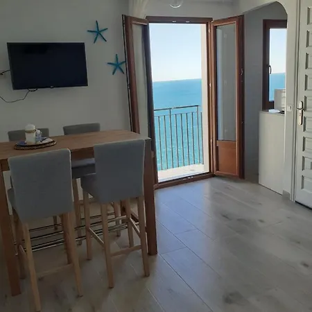 Апартаменты Balco Al Mar *